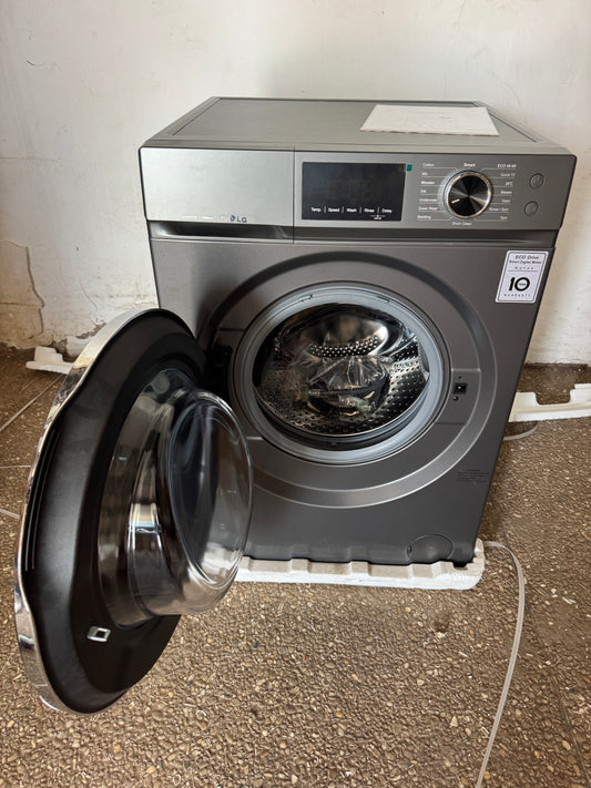 LG 15kg washing machine (wash and dry)